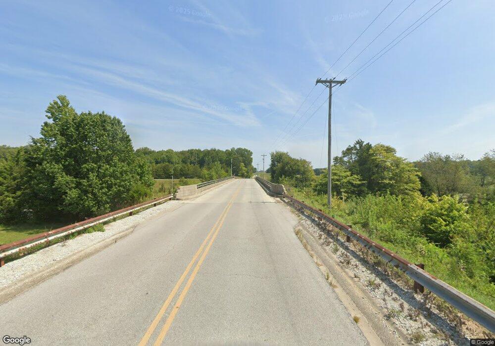 0 W 950 S unit 21188057, Columbus, IN 47201 - photo 1