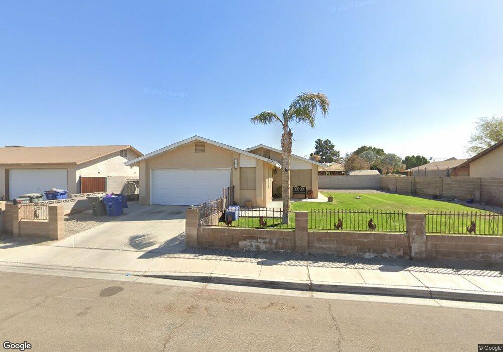 2037 S 46th Way, Yuma, AZ 85364 - photo 1