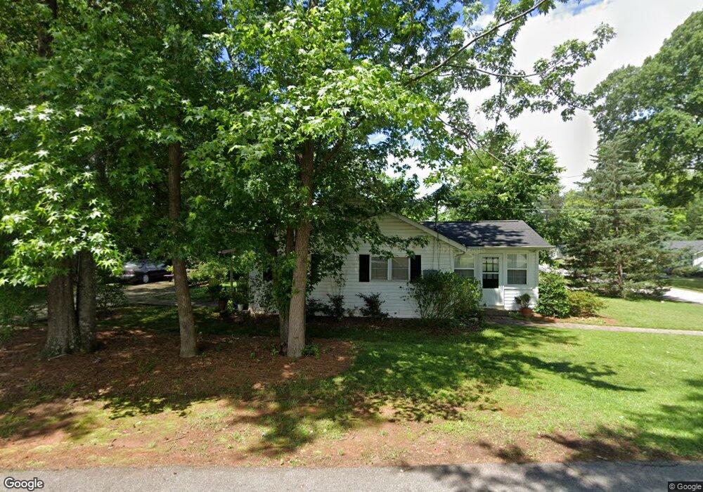 202 Pennsylvania Ave, Carrollton, GA 30117 - photo 1