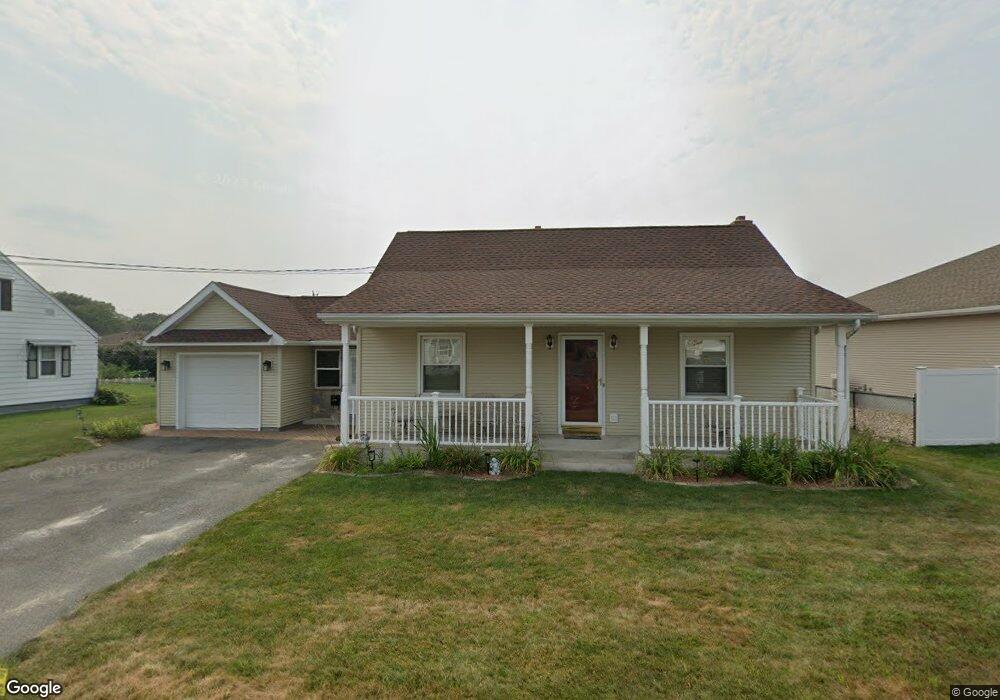 38 Lehigh St, Ludlow, MA 01056 - photo 1