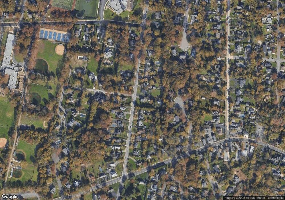 75 Snedecor Ave, Bayport, NY 11705 - photo 1