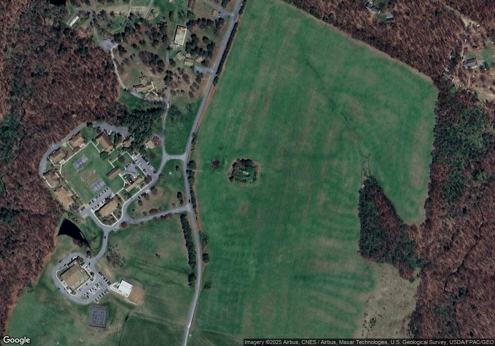 1340 New Hope Rd, Cross Junction, VA 22625 - photo 1