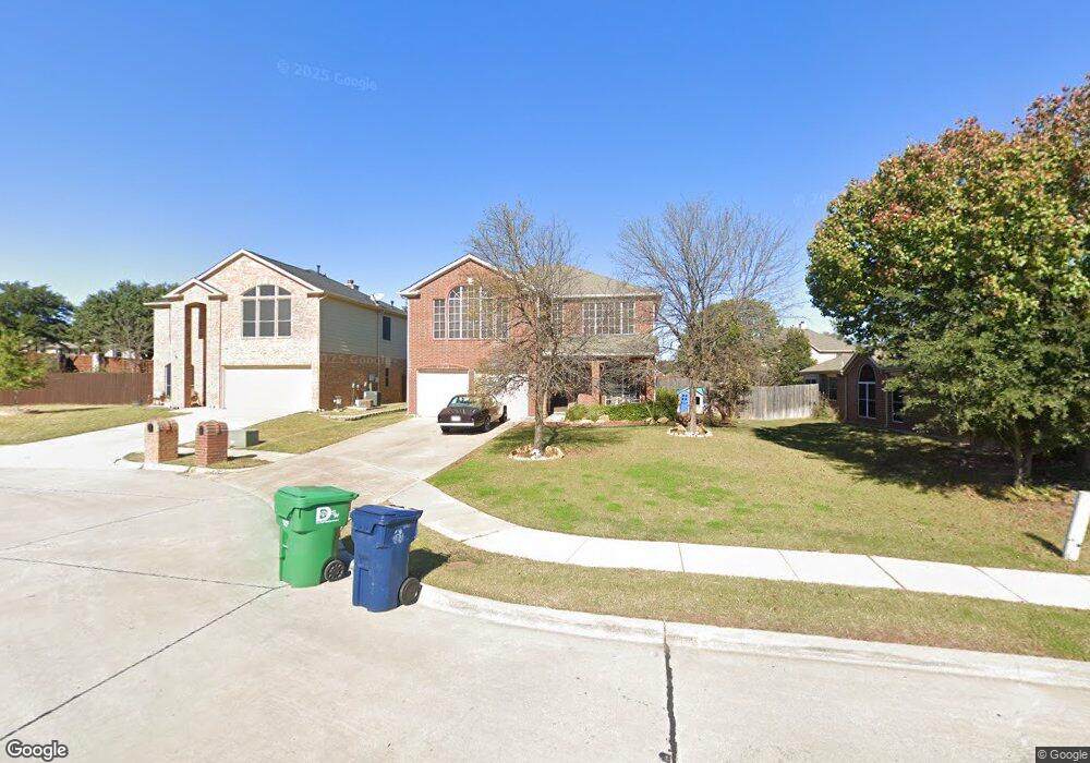 2009 Lamprey Cir, Denton, TX 76210 - photo 1