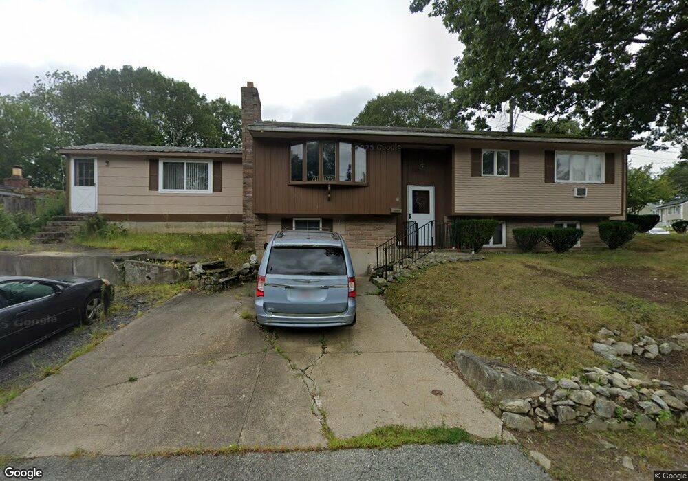 41 Atlantic Ave, West Warwick, RI 02893 - photo 1