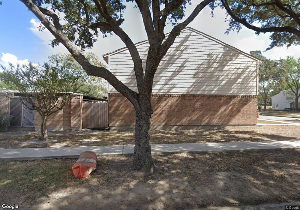 7844 Green Lawn Dr unit 7844, Houston, TX 77088 - photo 1