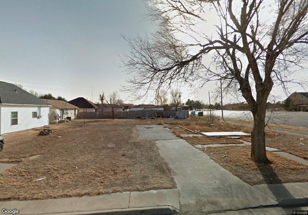 214 E 4th St, Dumas, TX 79029 - photo 1
