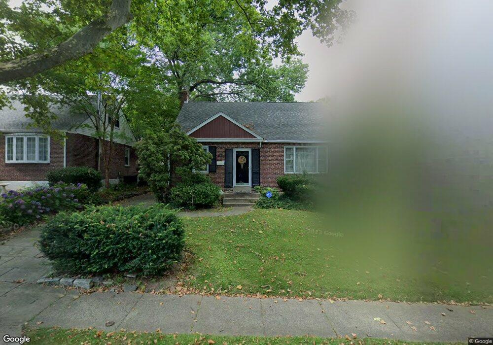 9 Golf Rd, Darby, PA 19023 - photo 1