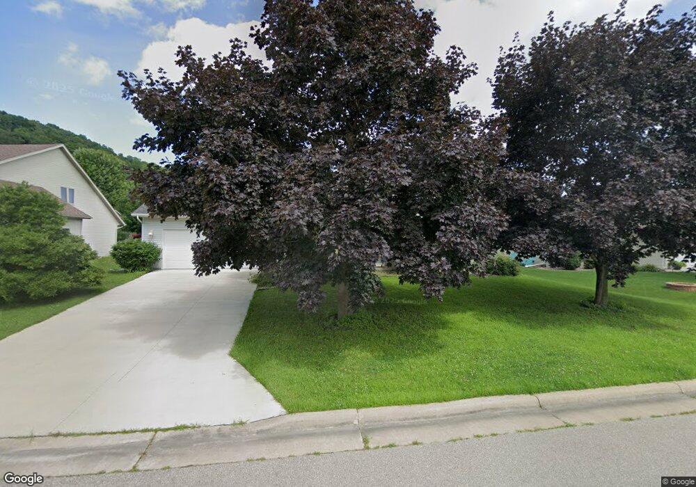 402 Beacon Valley Rd, La Crescent, MN 55947 - photo 1