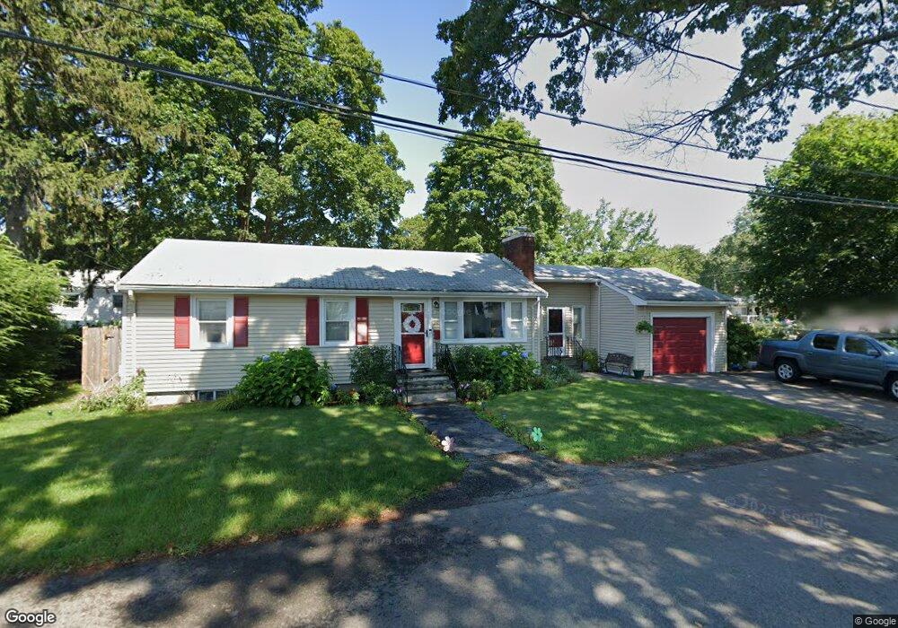 30 Munroe Ave, Woburn, MA 01801 - photo 1