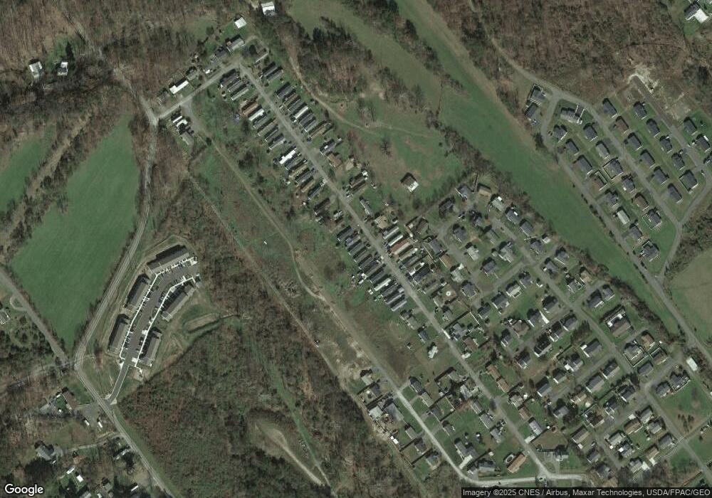 519 Trenum Dr, Keyser, WV 26726 - photo 1