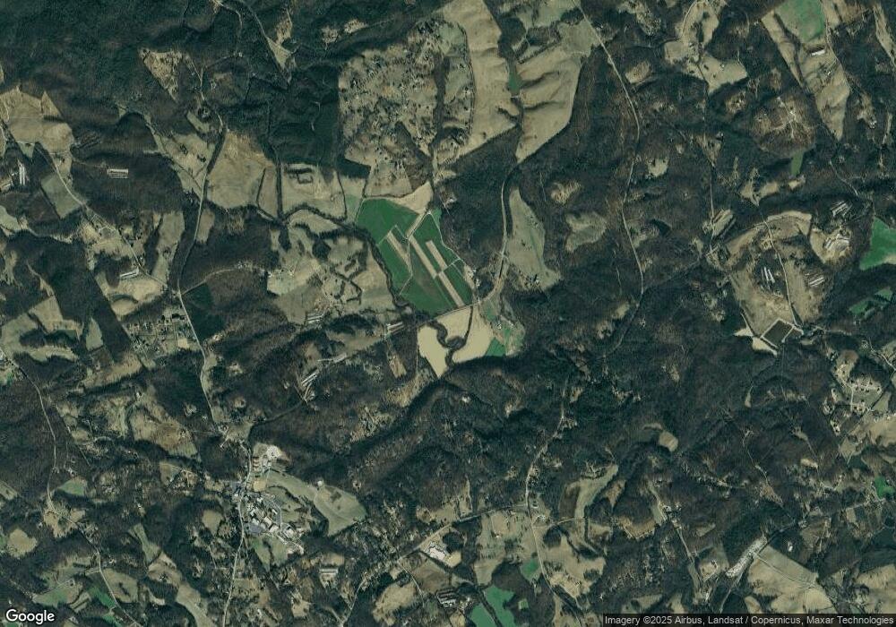 1001 Old Hardman Btms Rd, Clarkesville, GA 30523 - photo 1