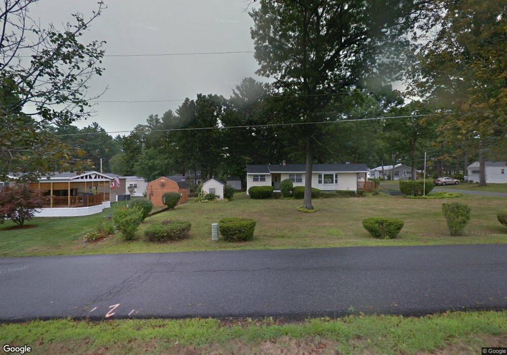 2 Meadow Ln, Nashua, NH 03062 - photo 1