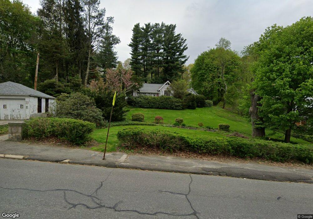 1194 Hamilton Ave, Waterbury, CT 06706 - photo 1