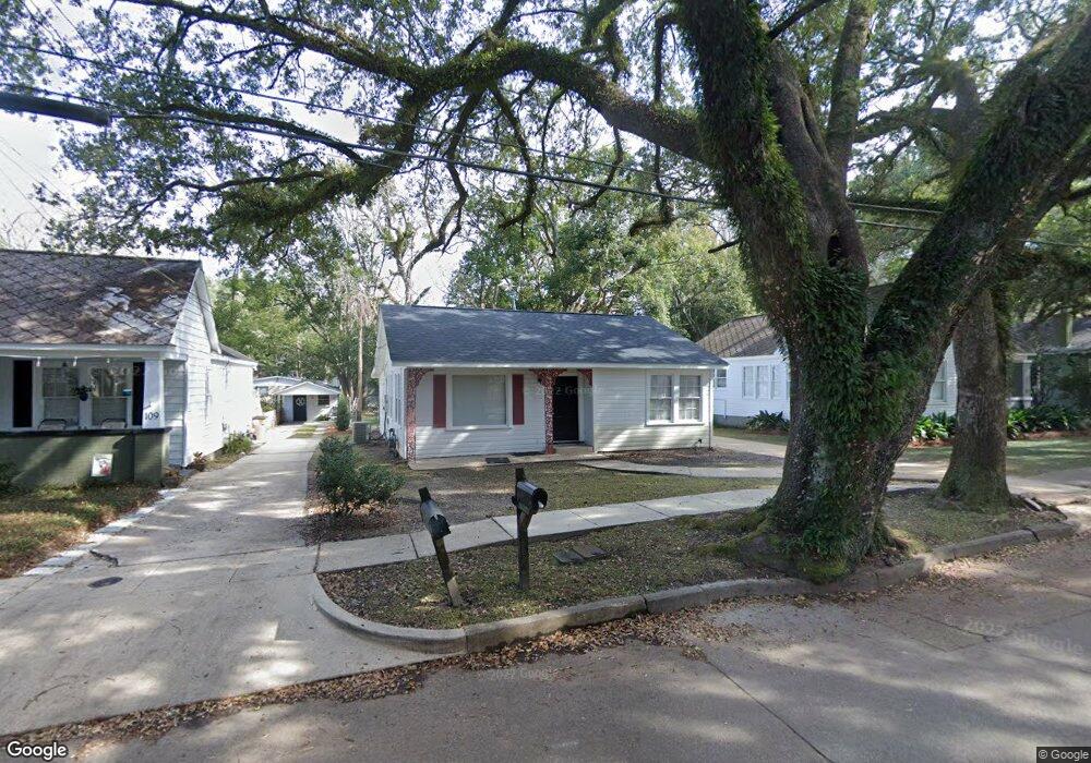 111 Crenshaw St, Mobile, AL 36606 - photo 1