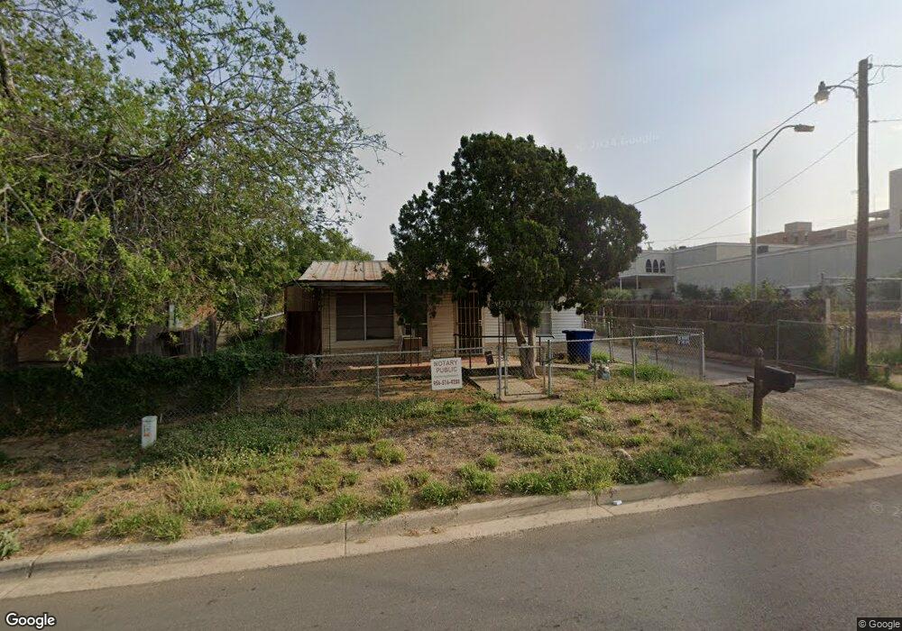 704 Garfield St, Laredo, TX 78040 - photo 1