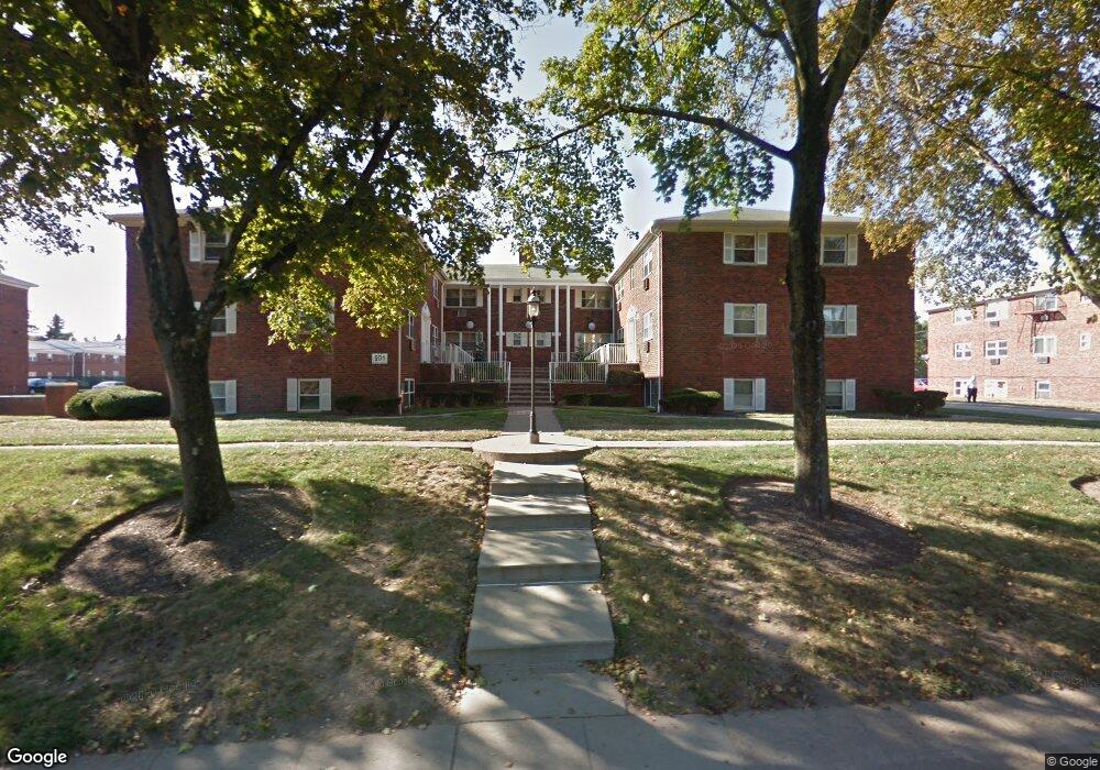 201 N Beverwyck Rd unit 2, Lake Hiawatha, NJ 07034 - photo 1