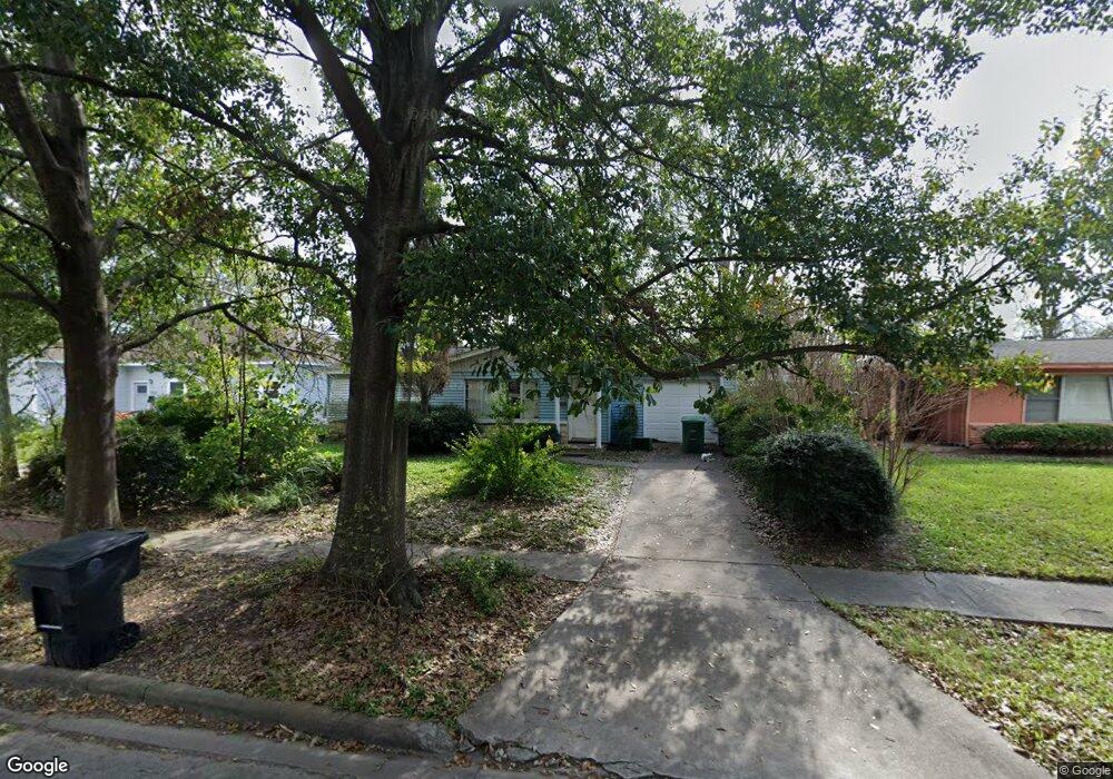 7522 Oak Vista St, Houston, TX 77087 - photo 1