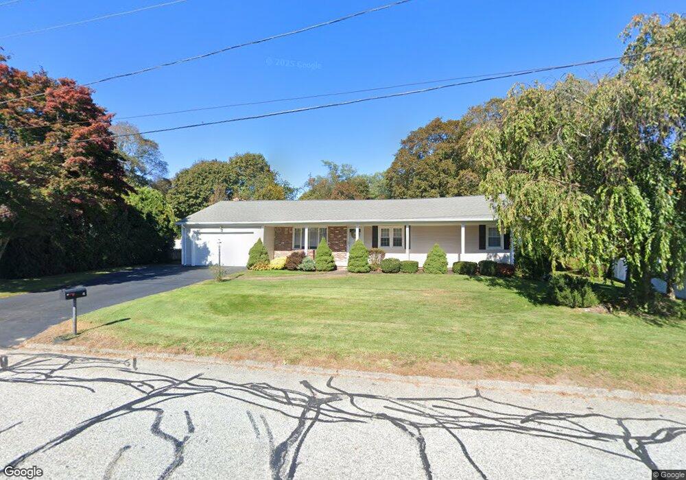 4 Jean Dr, Greenville, RI 02828 - photo 1