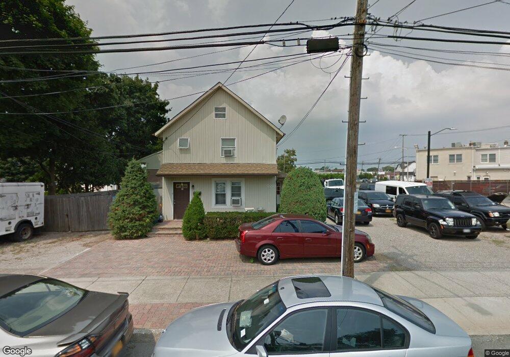 16 Baldwin Place unit 18, Bethpage, NY 11714 - photo 1