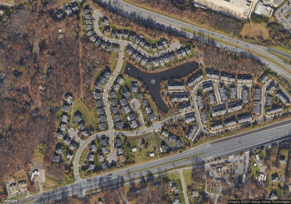 4925 Cahoon Ct, Fairfax, VA 22030 - photo 1