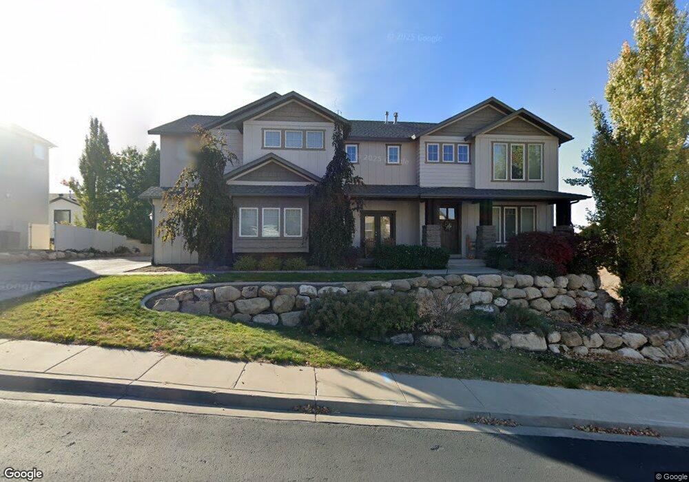 1582 E 300 S, Pleasant Grove, UT 84062 - photo 1