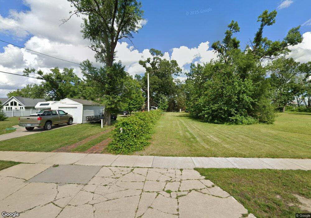 1729 Ellis Blvd NW, Cedar Rapids, IA 52405 - photo 1