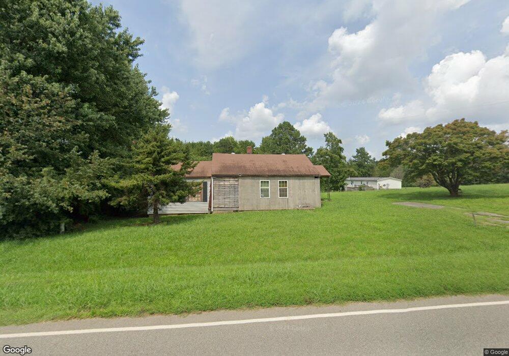 418 Lunenburg County Rd, Keysville, VA 23947 - photo 1