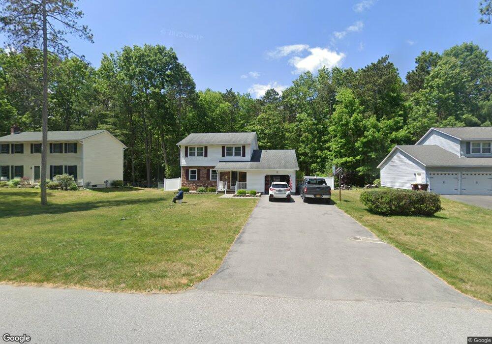 118 Wineberry Ln, Ballston Spa, NY 12020 - photo 1