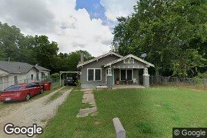 711 E Kirk St, Hugo, OK 74743