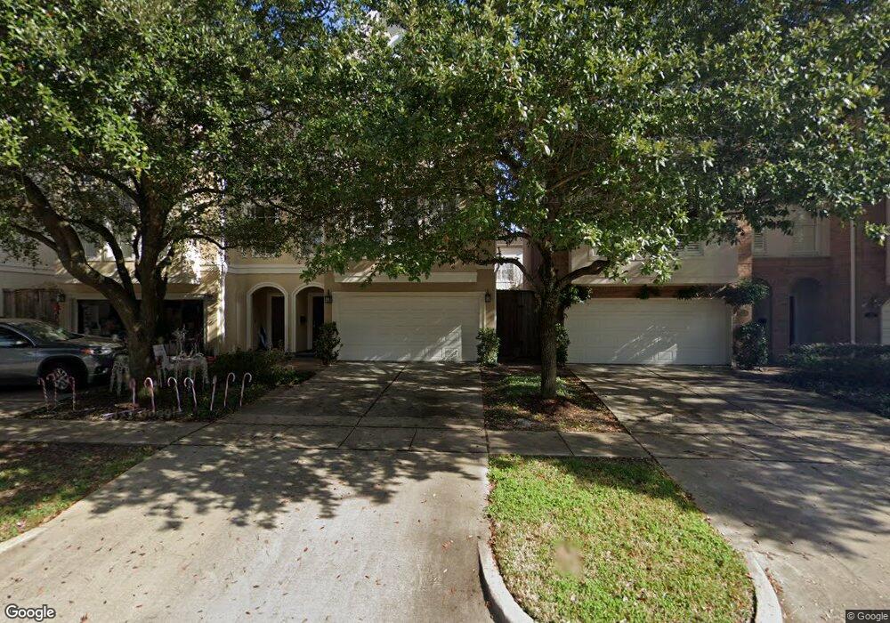 1423 W Hilshire Park Dr, Houston, TX 77055 - photo 1