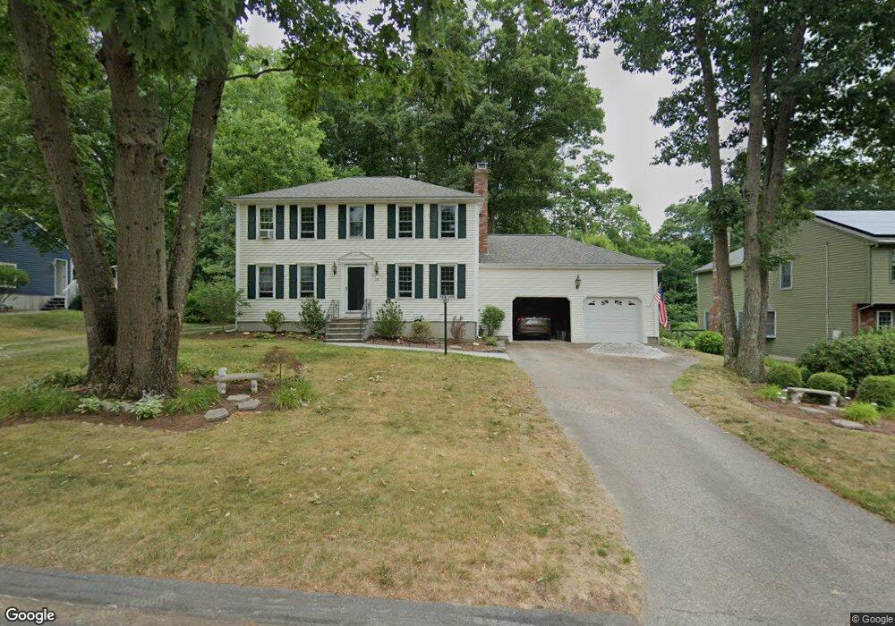 18 Hazeltine Rd, Upton, MA 01568 - photo 1