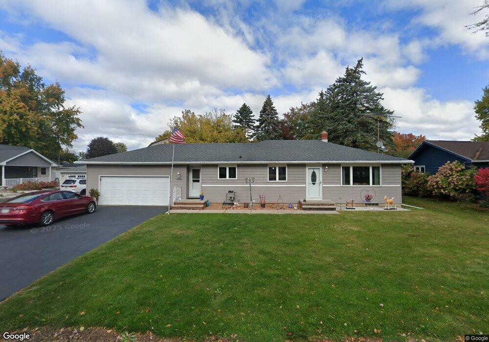 3332 W 1st Ave, Appleton, WI 54914 - photo 1