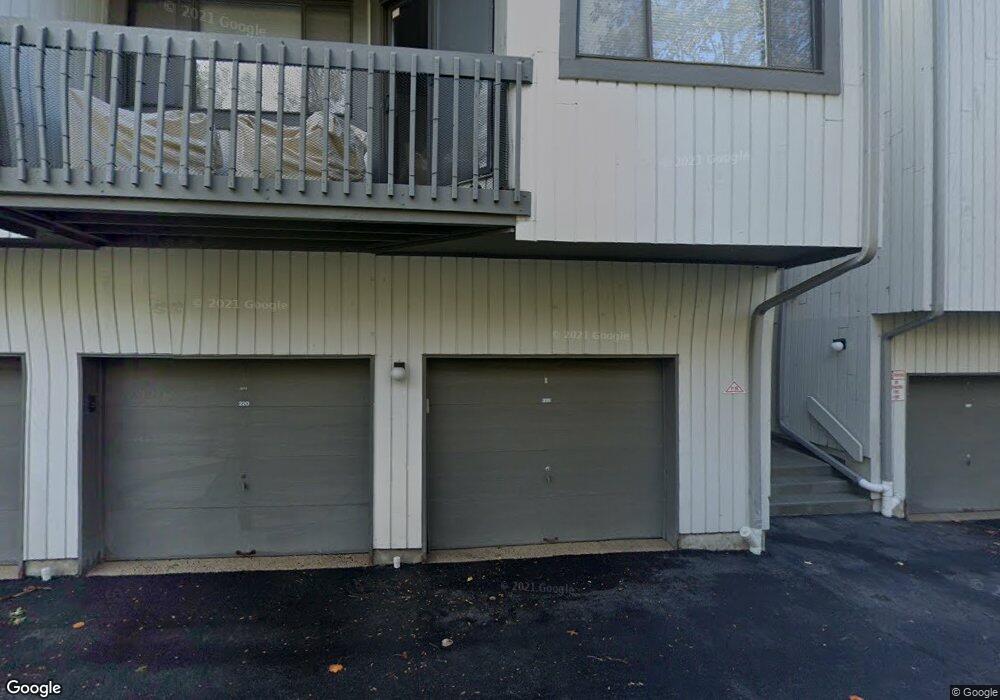 121 Magnolia Rd unit 5, Ramsey, NJ 07446 - photo 1