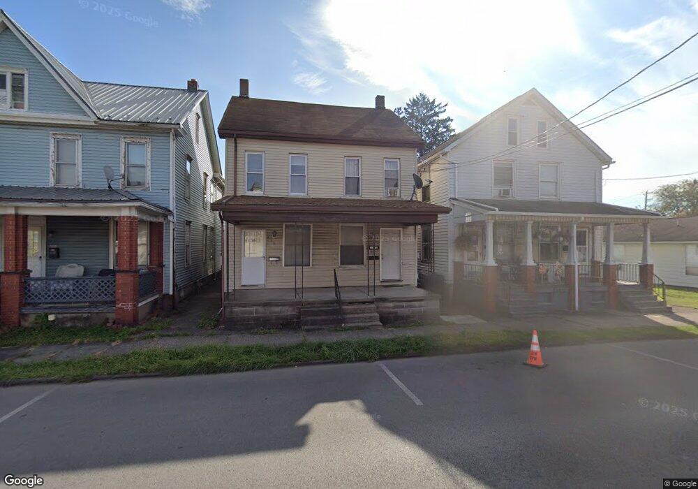 834 N 4th St unit 836, Sunbury, PA 17801 - photo 1