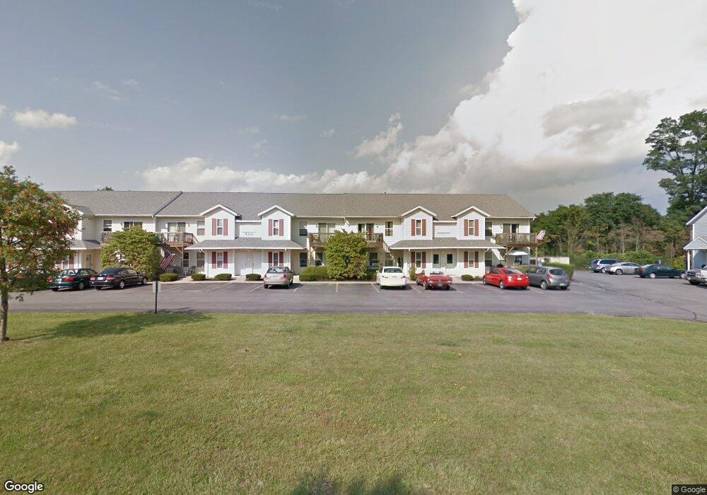 508 Cambridge Manor Dr, Schenectady, NY 12302 - photo 1