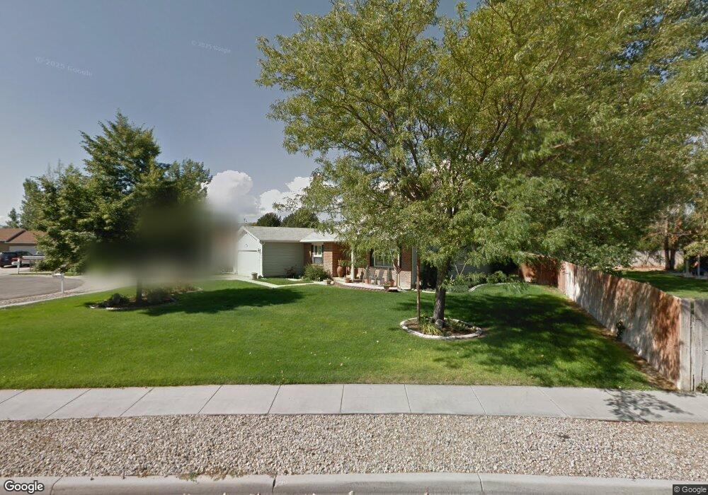 12168 S 2160 W, Riverton, UT 84065 - photo 1