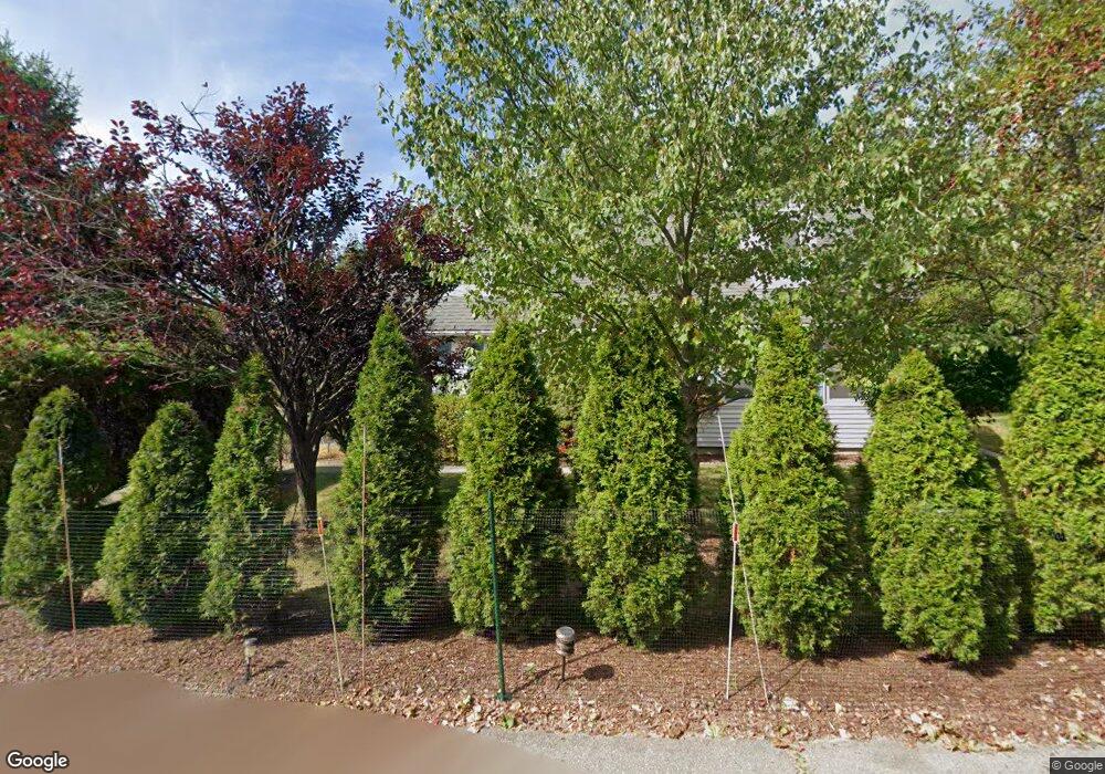 374 Pebble Ln, Leominster, MA 01453 - photo 1