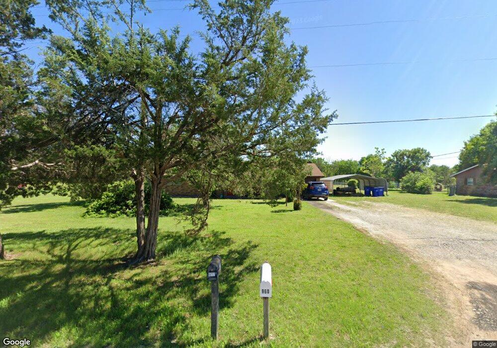 960 County Road 260, Gainesville, TX 76240 - photo 1