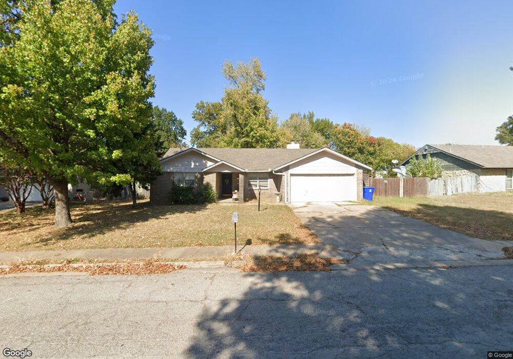 1208 W Vandever Blvd, Broken Arrow, OK 74012 - photo 1