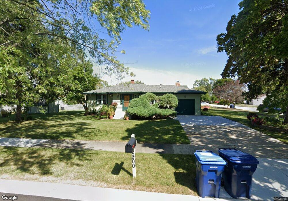 2900 University Ave, Waukegan, IL 60085 - photo 1