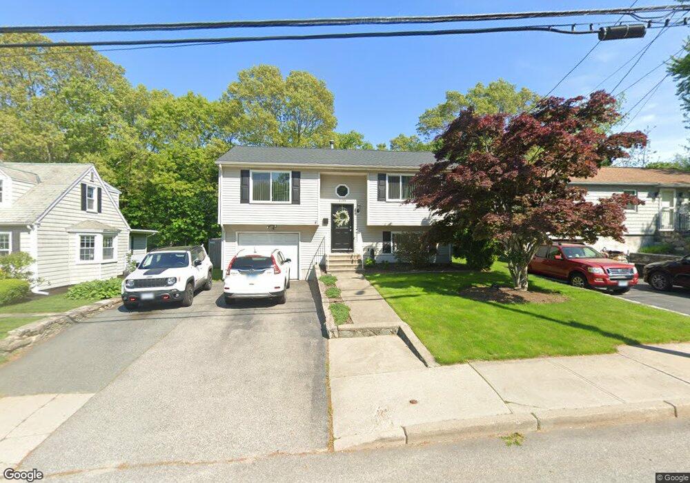 2198 Cranston St, Cranston, RI 02920 - photo 1
