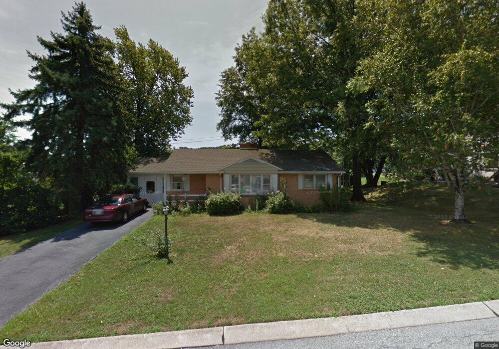 22 Brookside Ave, Hershey, PA 17033 - photo 1