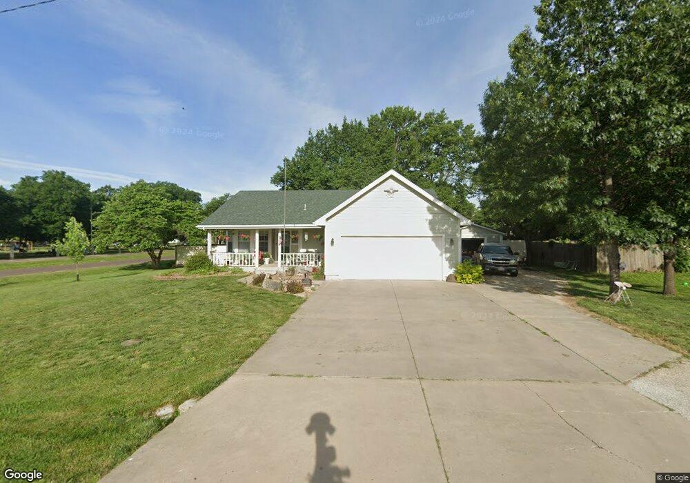 203 Fowler St, Maple Hill, KS 66507 - photo 1