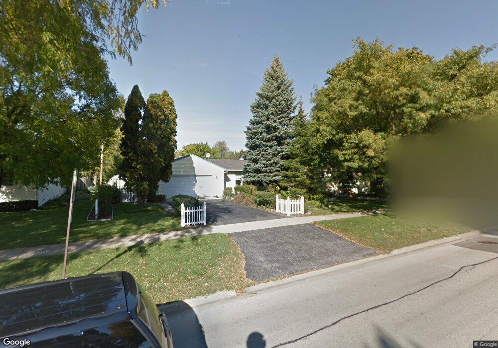 2400 Kirchoff Rd, Rolling Meadows, IL 60008 - photo 1