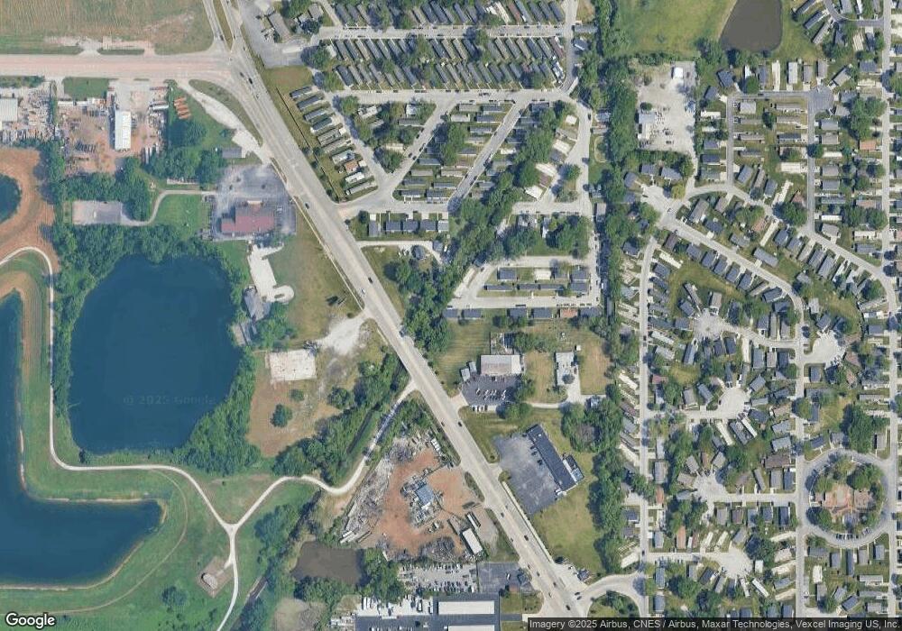 912 Victoria Cir, Lynwood, IL 60411 - photo 1