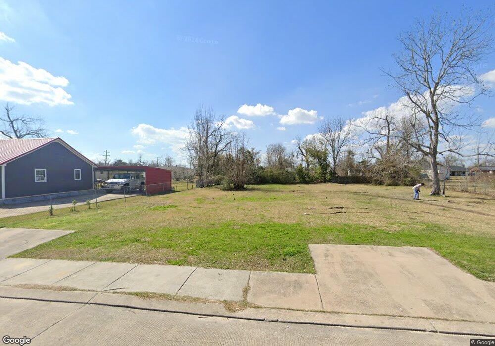 713 Jake St, Lake Charles, LA 70601 - photo 1