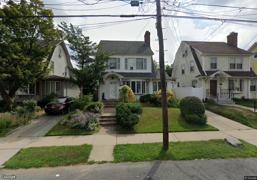 4535 169th St, Flushing, NY 11358 - photo 1