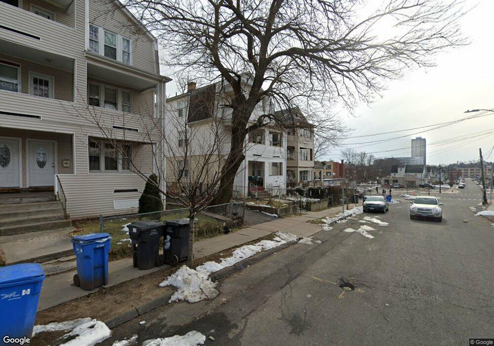 90 Irving St unit 92, Hartford, CT 06112 - photo 1