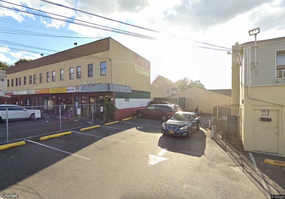 12 Bradley Ave unit 20, Staten Island, NY 10314 - photo 1