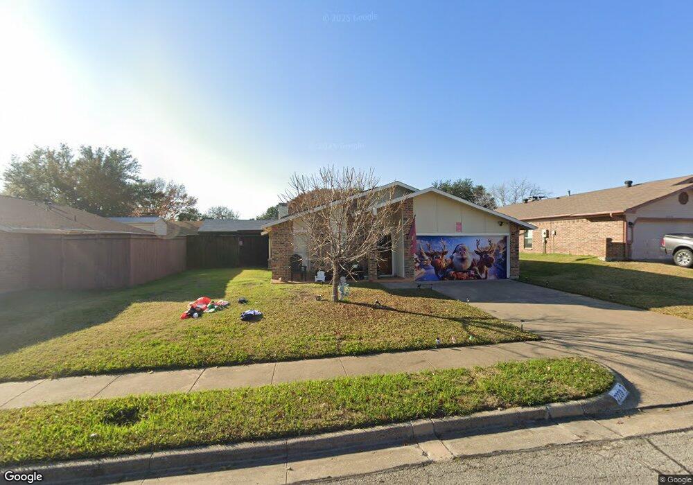 2228 Homecraft Ln, Bedford, TX 76021 - photo 1
